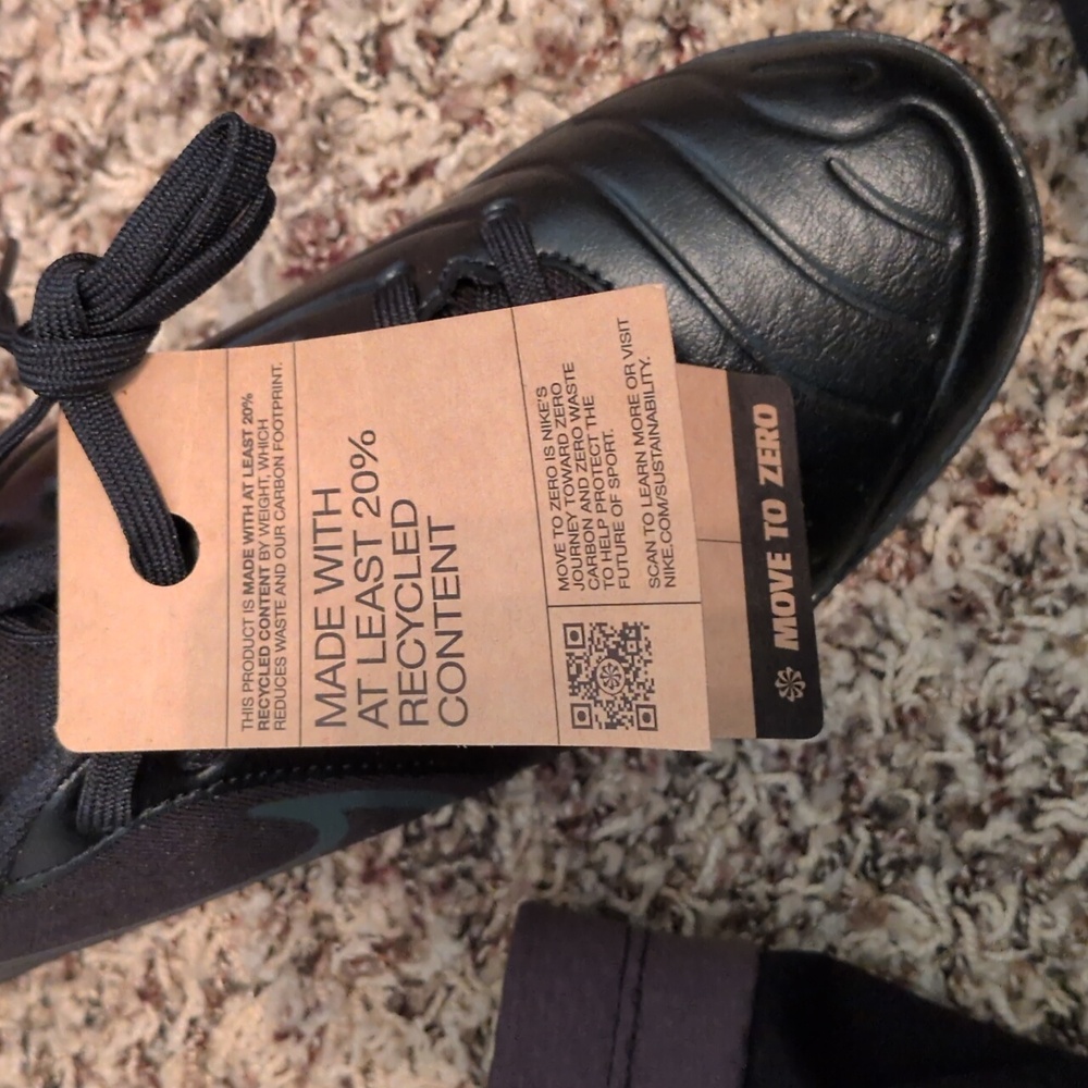 Nike Legend 10 Club IC Shoes - Picture 4 of 7